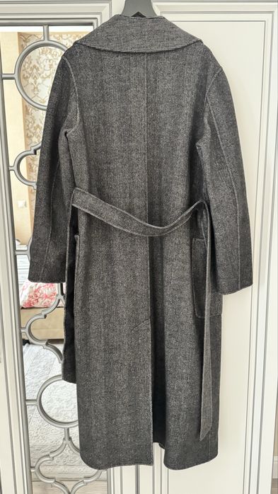 Демисезонное пальто