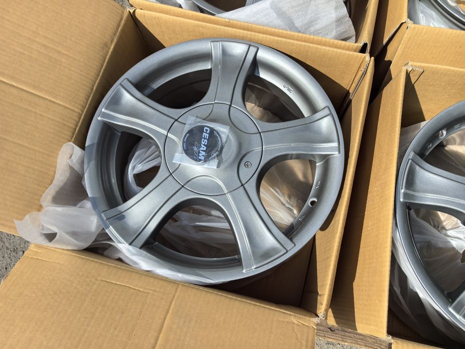 17 цола 5 х 130 мм Мерцедес Спринтер / Фолкваген Ел Те - Чисто Нови