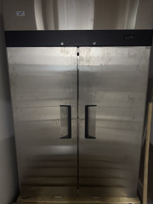 Продается холодильник морозильник