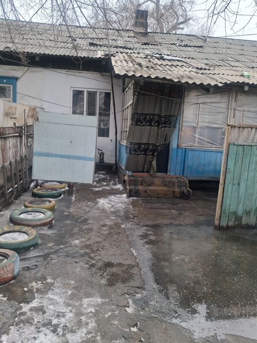 Продам дом в центре города Уштобе