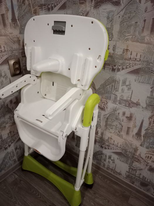 Детский стул для кормления