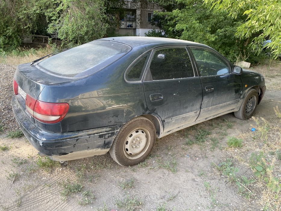 Продам Toyota Carina E