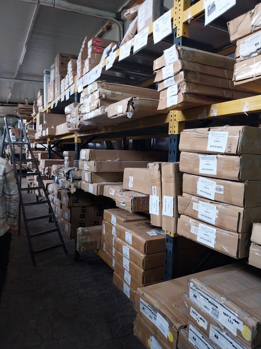 De vânzare rafturi metalice profesionale 85lei