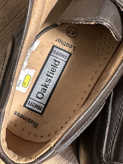 Продаю мужскую кожаную обувь