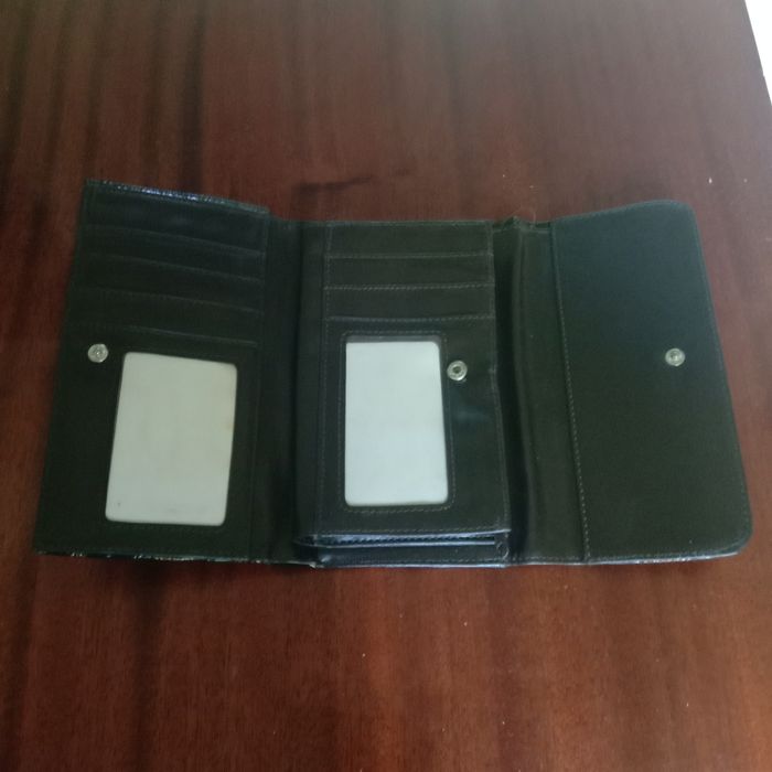 Продается женские кошельки