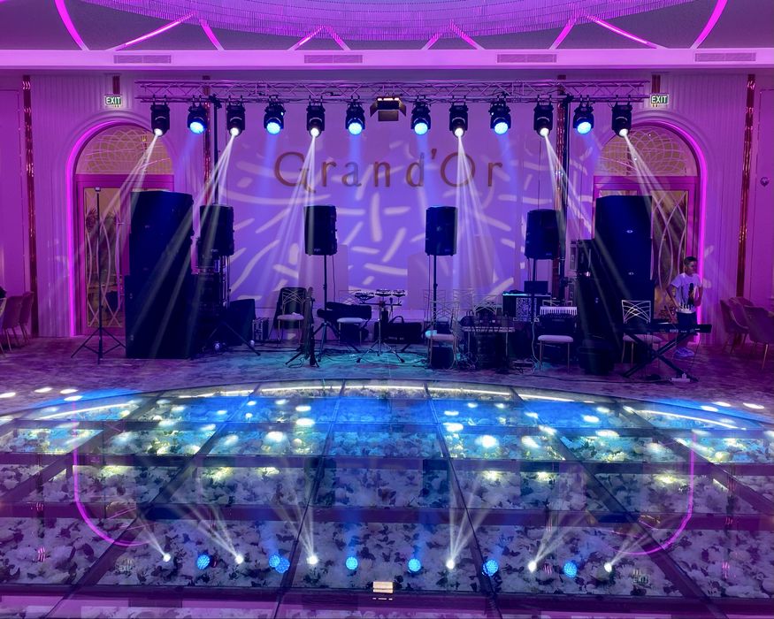 Schela Lumini | Fum Greu | Scena | Show Lumini Evenimente | Joc lumini