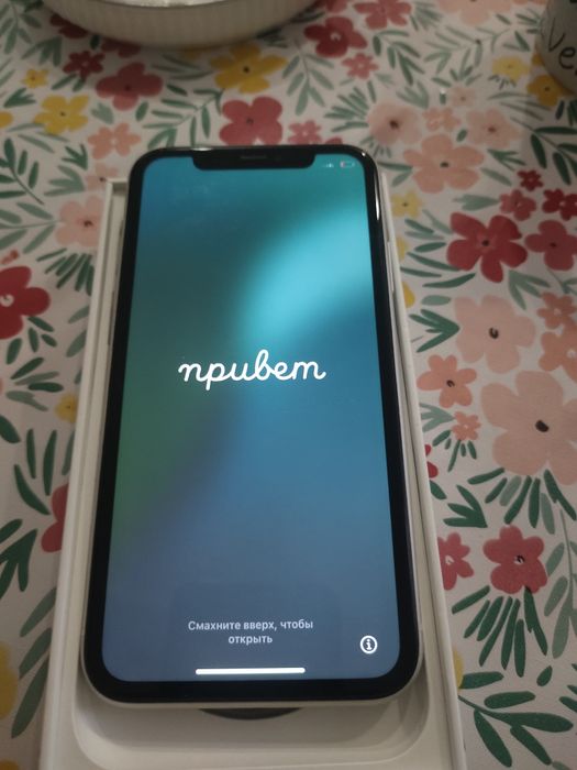 iPhone - 11 в хорошем состоянии