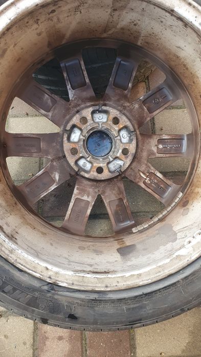 Cuciucuri Michelin 225 45 17 cu sau fara jante dot 2822 6-7mm