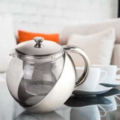Стъклен чайник със стоманена платфорна и цедка 1.1L