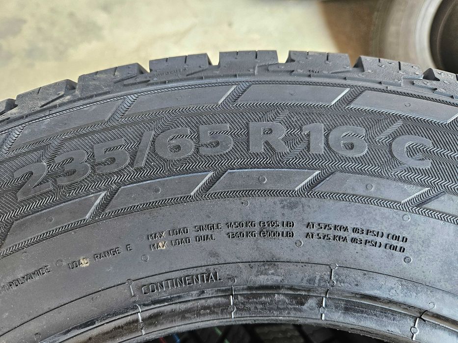 АКЦИЯ бусови гуми 235/65R16C Continental A/S Ultra 121Q 10PR 321лвсДДС