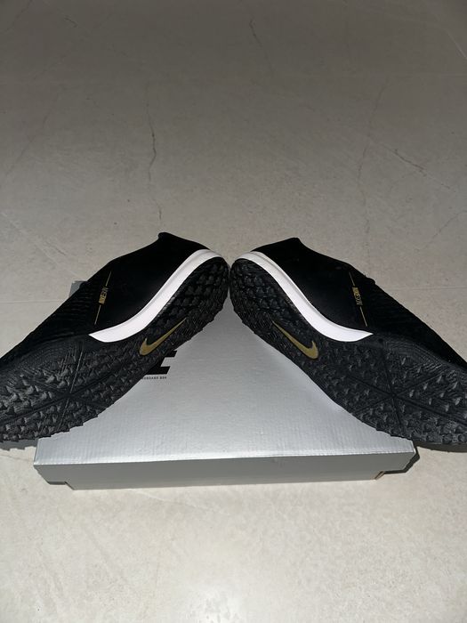 Ghete fotbal sintetic Nike Phantom