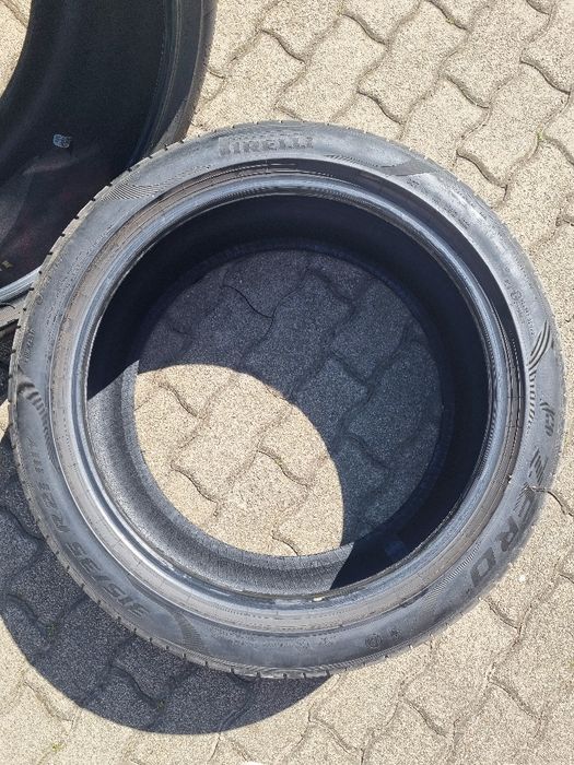 Set anvelope vara Pirelli  275/40/R21 fata si  315/35/R21 spate