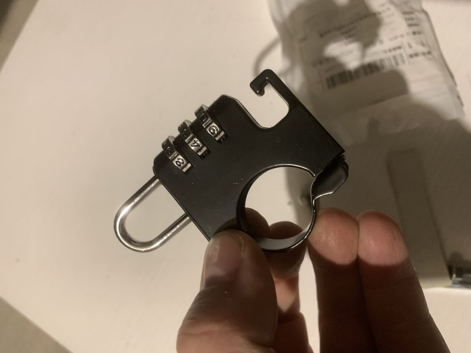 3 вида заключване на мотоциклетна каска към кормило или ролбар - НОВИ!