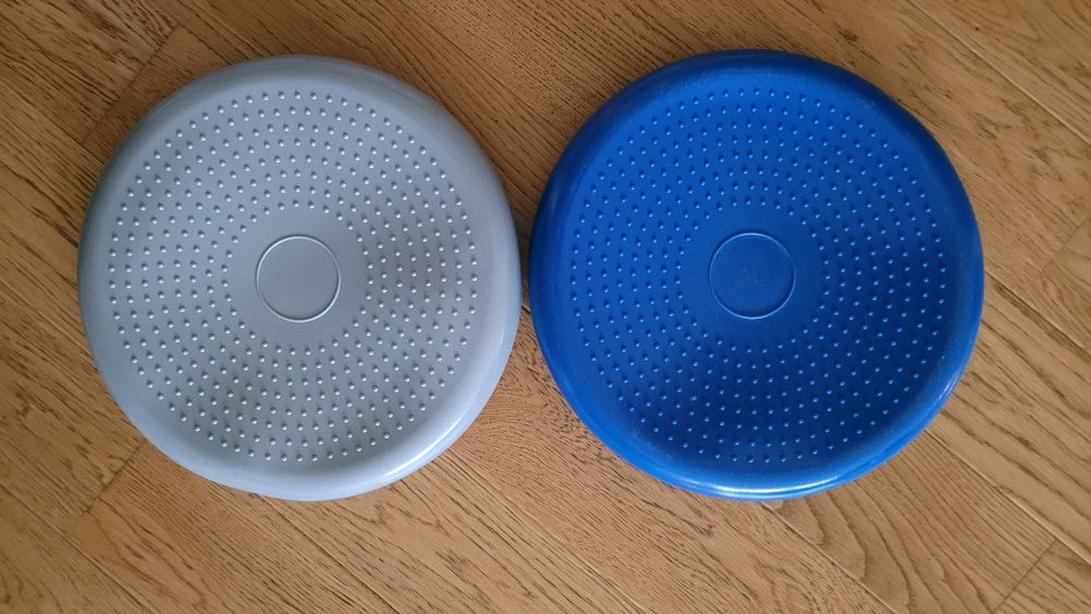 Продам массажный коврик  надувной