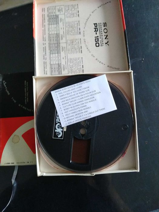 Vand benzi ,role magnetofon diverse  rola plastic sau metalica