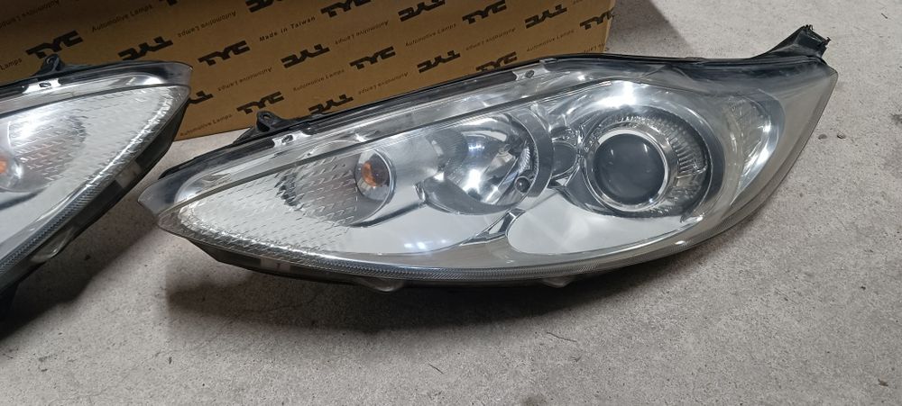 Фарове за Форд фиеста