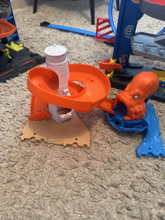 Sine hot wheels