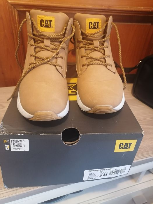 Нови Боти 37 : Caterpillar 37 Геокс 36 номер + подарък маратонки същия