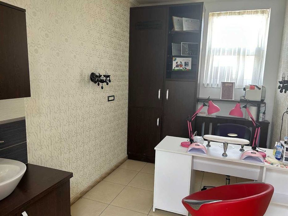 Spatiu comercial 114 mp in zona UTA, complet amenajat- salon de infrumutesare + magazin cosmetice, ideal investitie sau business beauty.