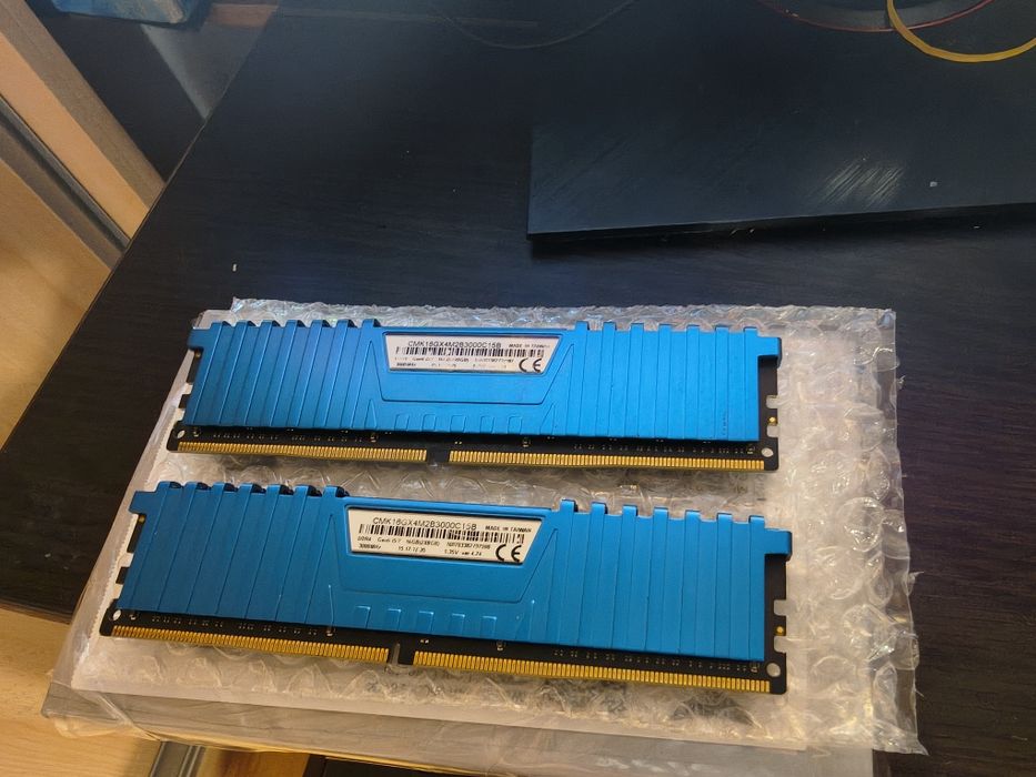 Rami Corsair Vengeance LPX Blue 16GB DDR4 3000MHz CL15 Dual Channel Ki