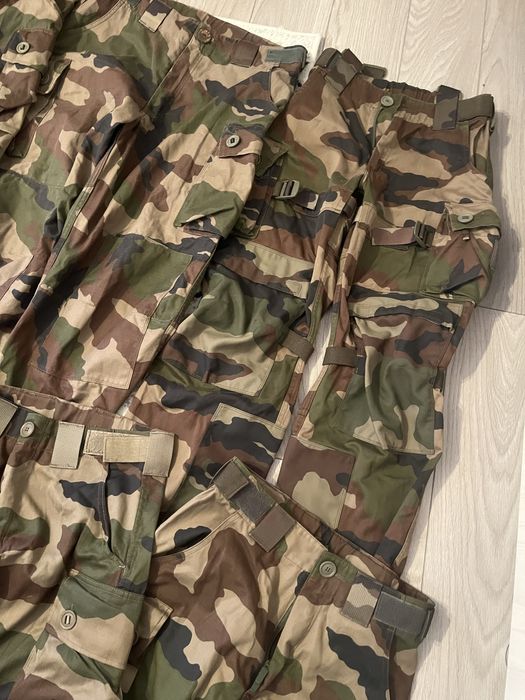 Pantaloni/ geaca  camuflaj , legiunea straina