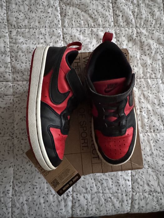 Nike COURT BOROUGH LOW RECRAFT червени 31.5номер