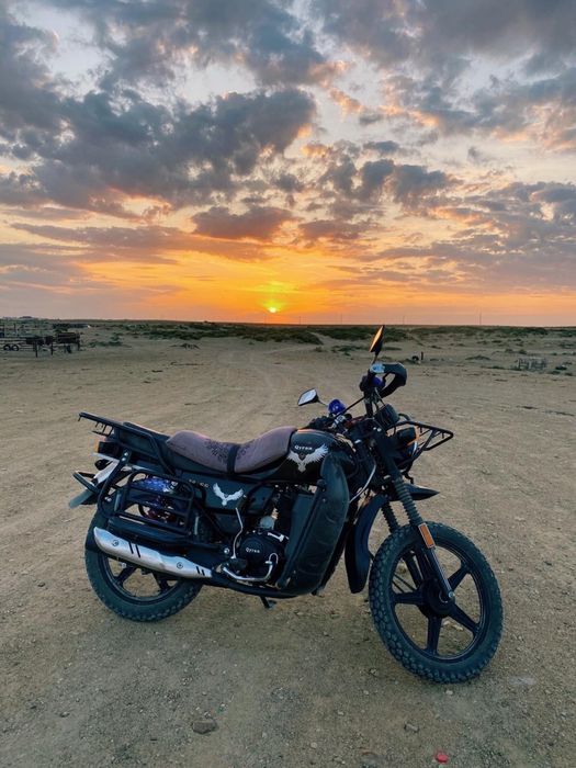 Мотоцикл Gsx 200cc