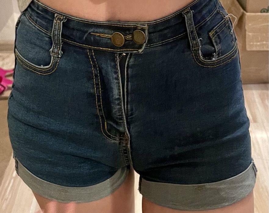 Шорты, брюки, джинсы