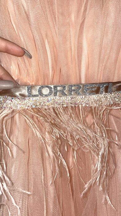 Рокля Lorreti