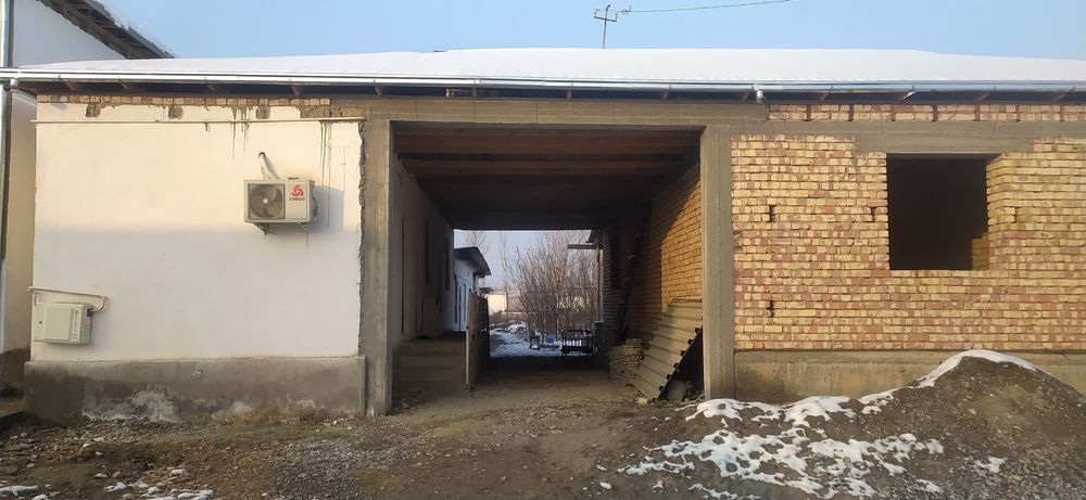 Уй сотилади карапчида мачит оркасида