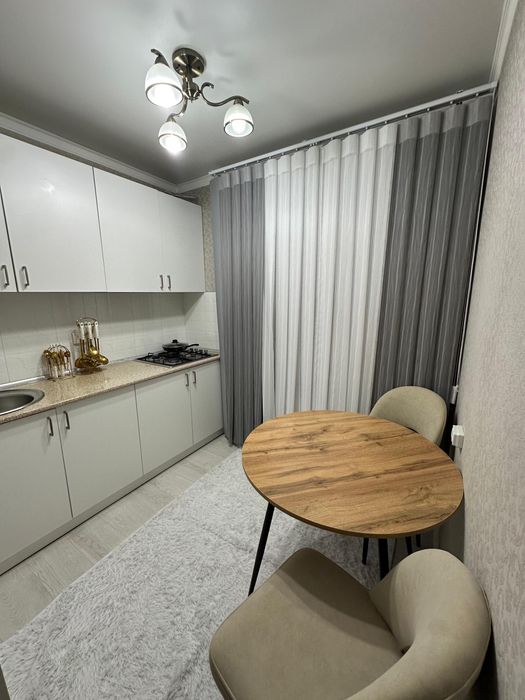 1 комнтная квартира lux