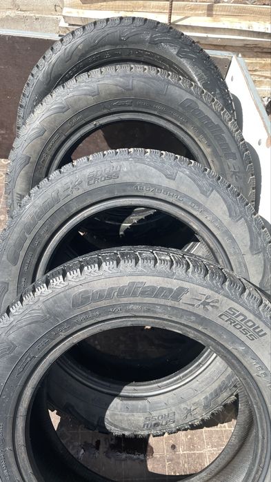 Продам шины 185/65/15