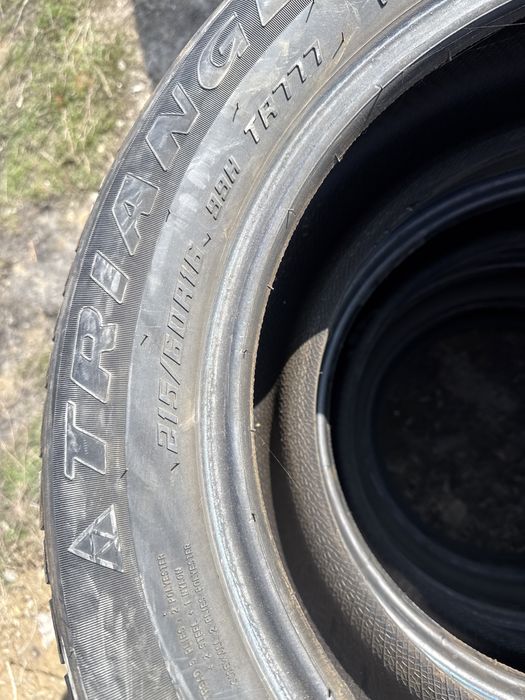 Зимние шины 215/60/16