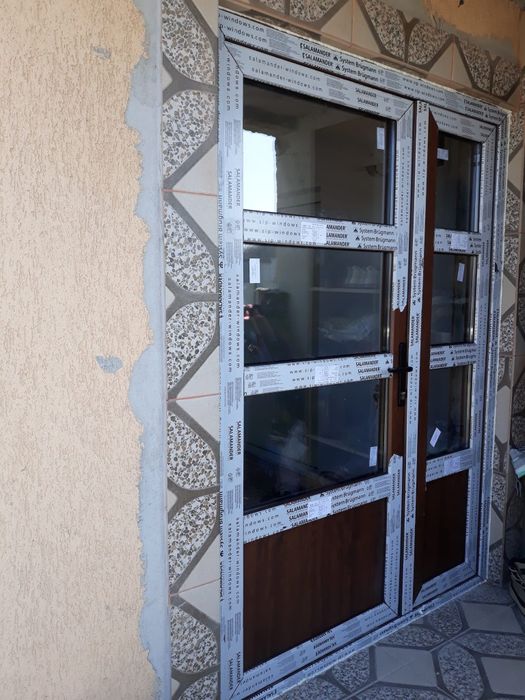 Tamplarie PVC - Termopane - Usi / Ferestre