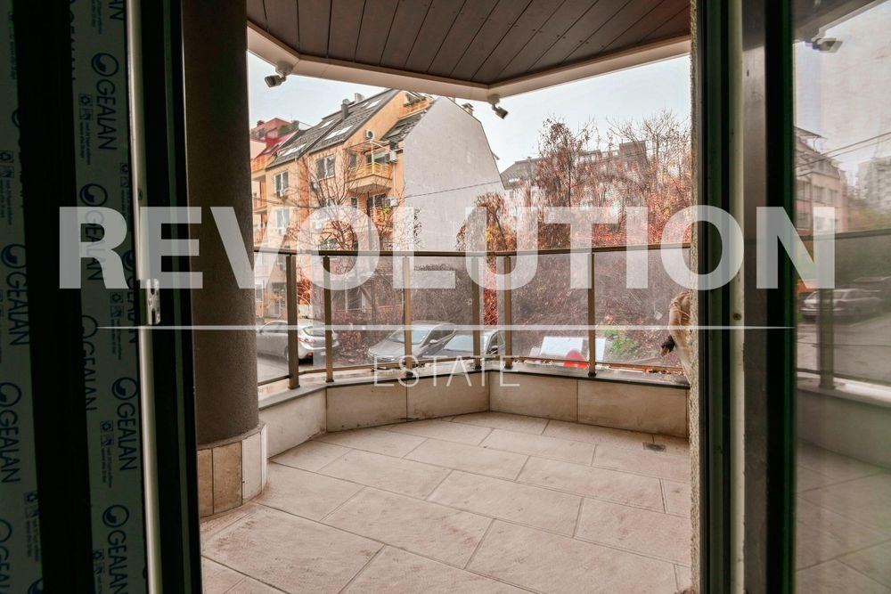 Продава се Тристаен апартамент в София, Лозенец - 117 кв.м за 2284 €/кв.м - Снимка #10