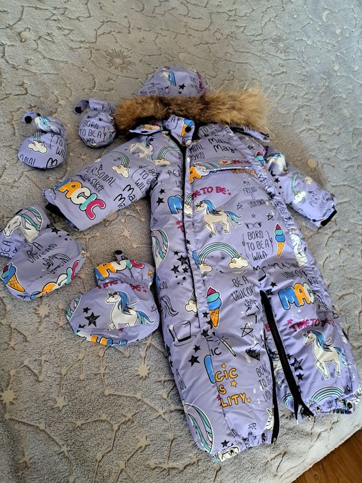Продам детский зимний комбинезон