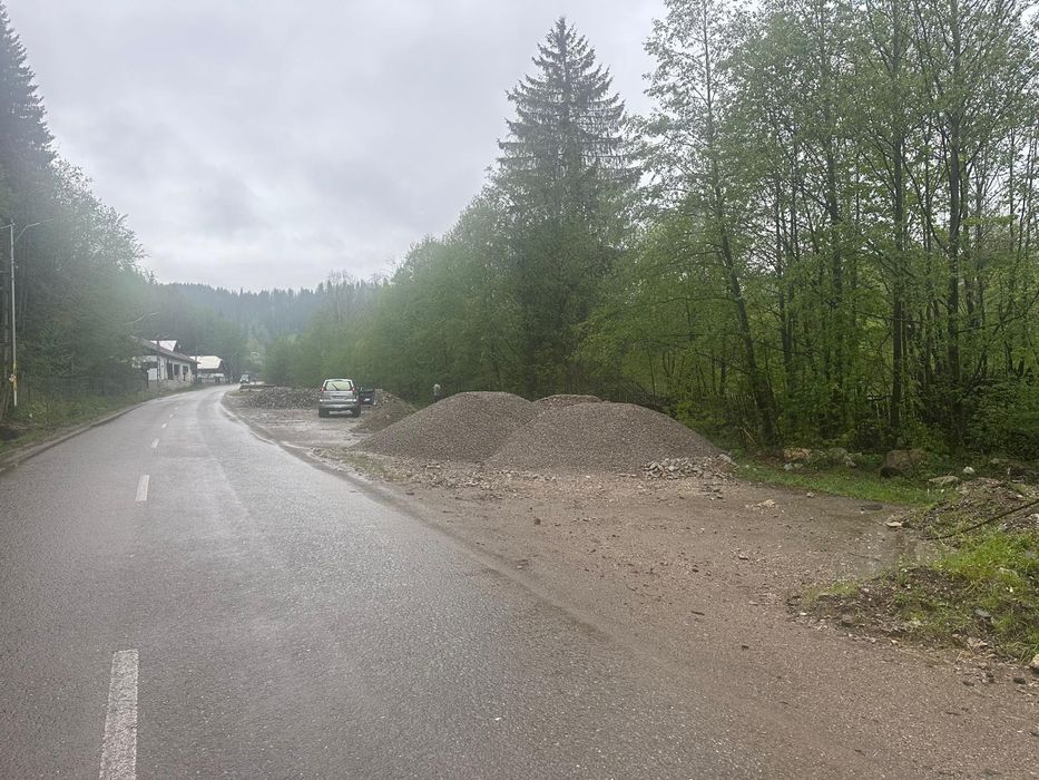 Vanzqre teren intravilan