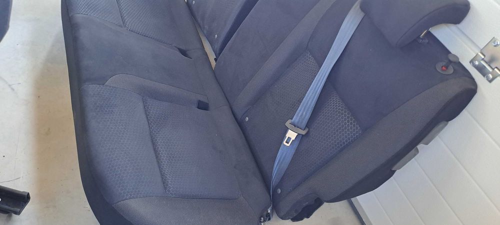 Салон Nissan Juke 2011г