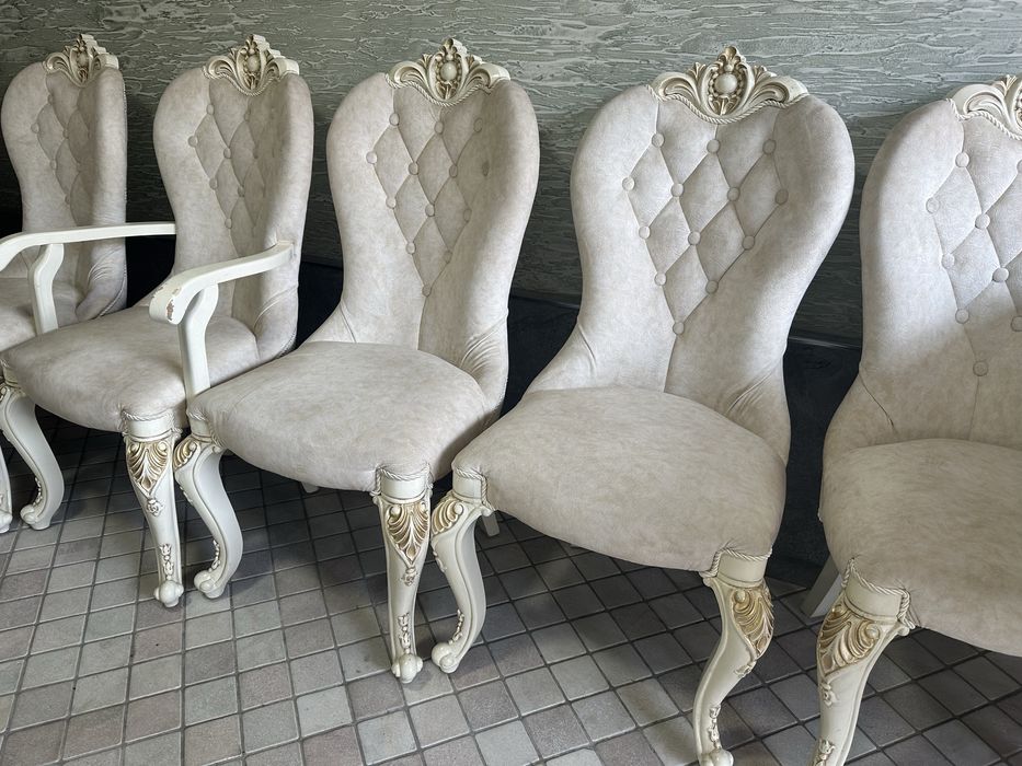 Комплект стол и стулья