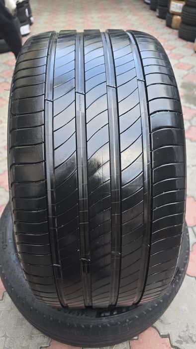 michelin  R20  bmw i5  front/rear