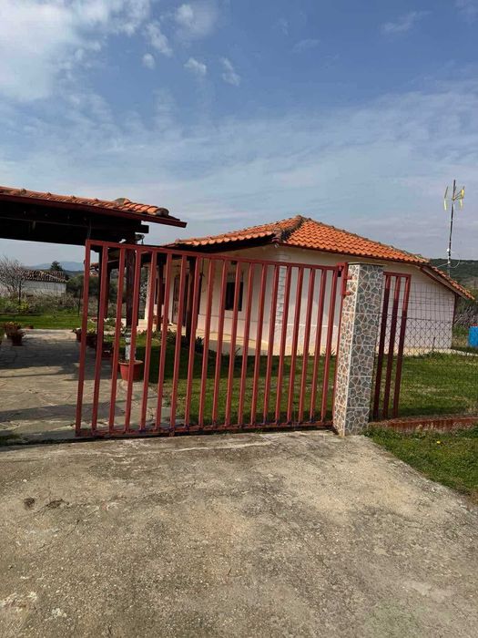 Продава се къща в  Гърция -Неа Кердилия