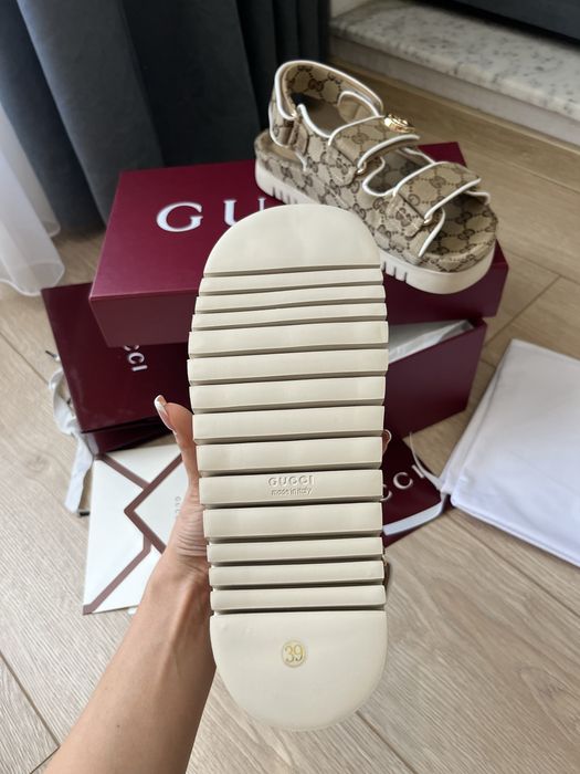 Дамски сандали Gucci