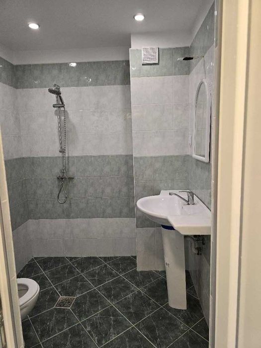 Дава се под наем Тристаен апартамент в София, Банишора - 75 кв.м за 700 € - Снимка #4