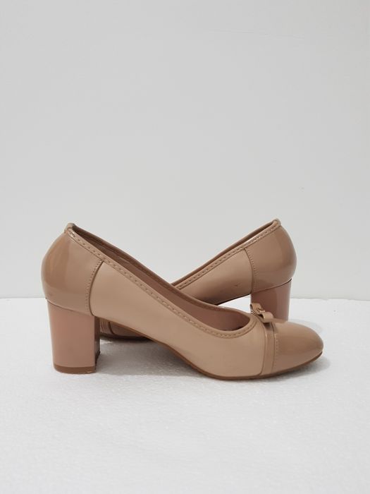 Pantofi mireasa eleganti