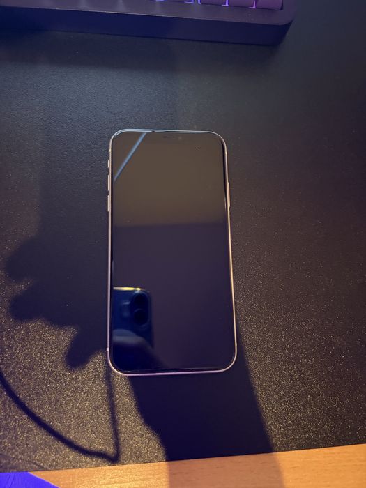 iPhone 11 -128GB-White