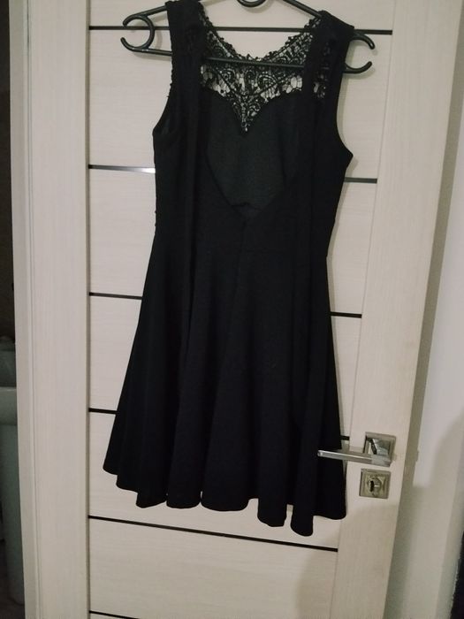 Красивое платье б/у