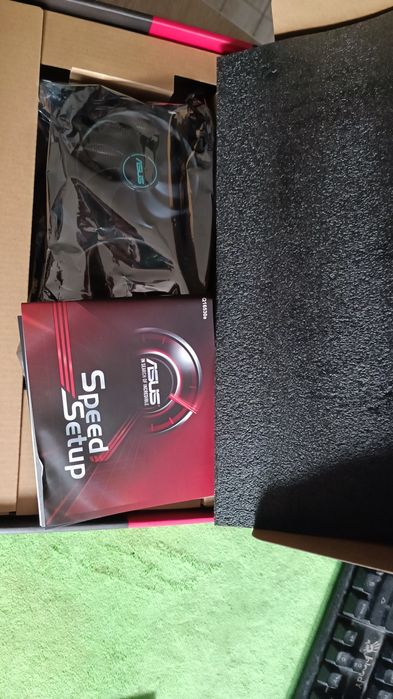 Видеокарта ASUS RX 7600