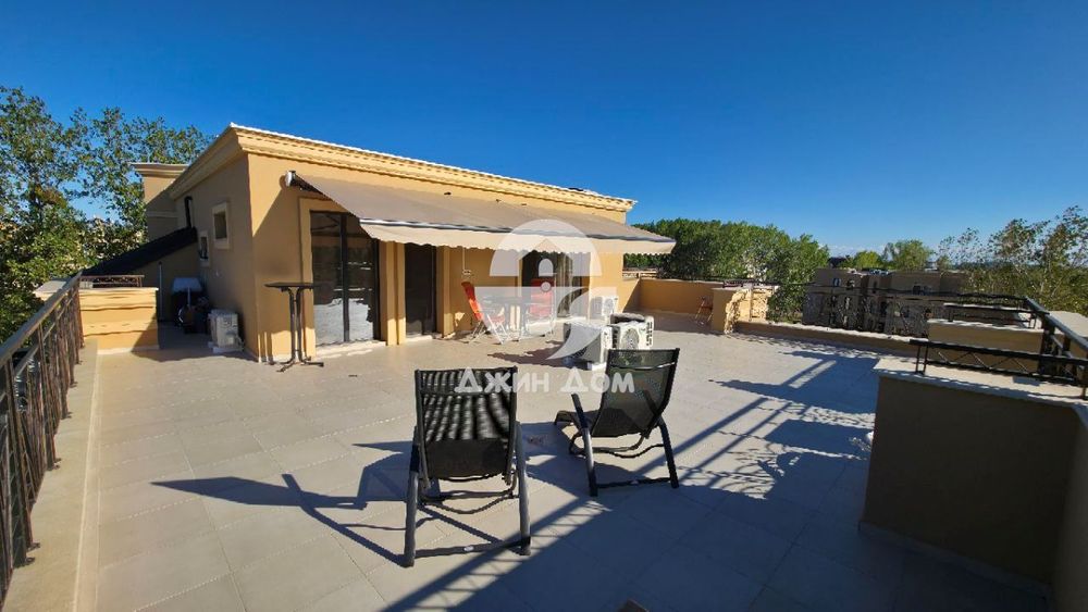 Продава се Тристаен апартамент в к.к. Слънчев бряг - 120 кв.м за 917 €/кв.м - Снимка #11