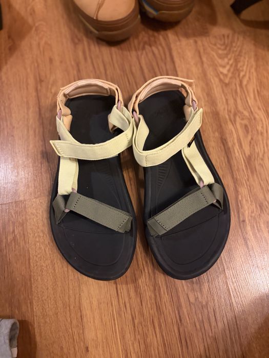 Сандали Teva 39 размер