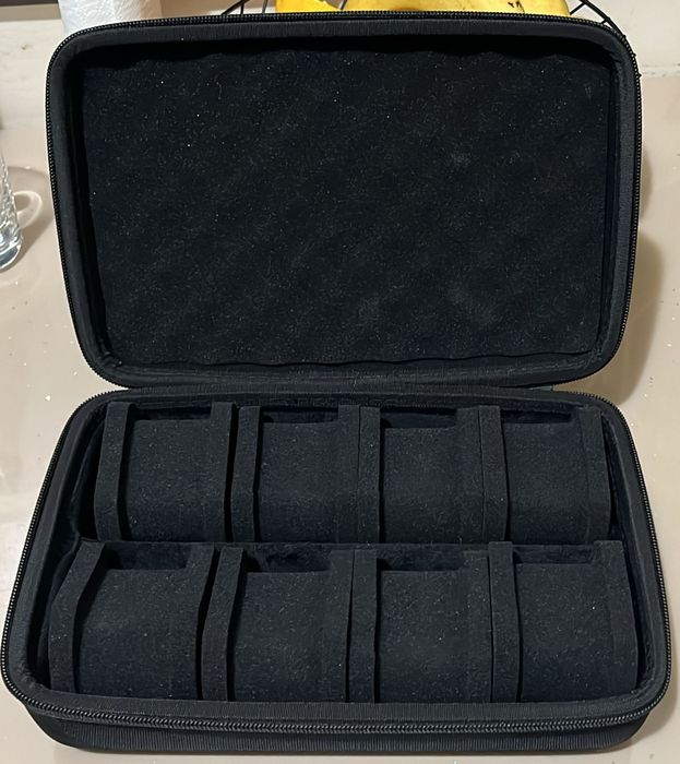 Vând cutie depozitare, transport ceasuri